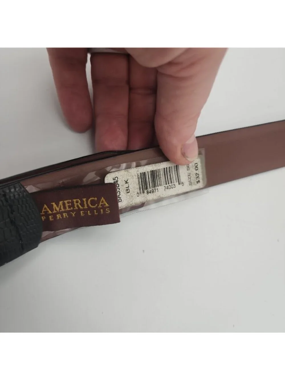 Perry Ellis Mens Black Bonded Leather Belt 56 Fits 51-57